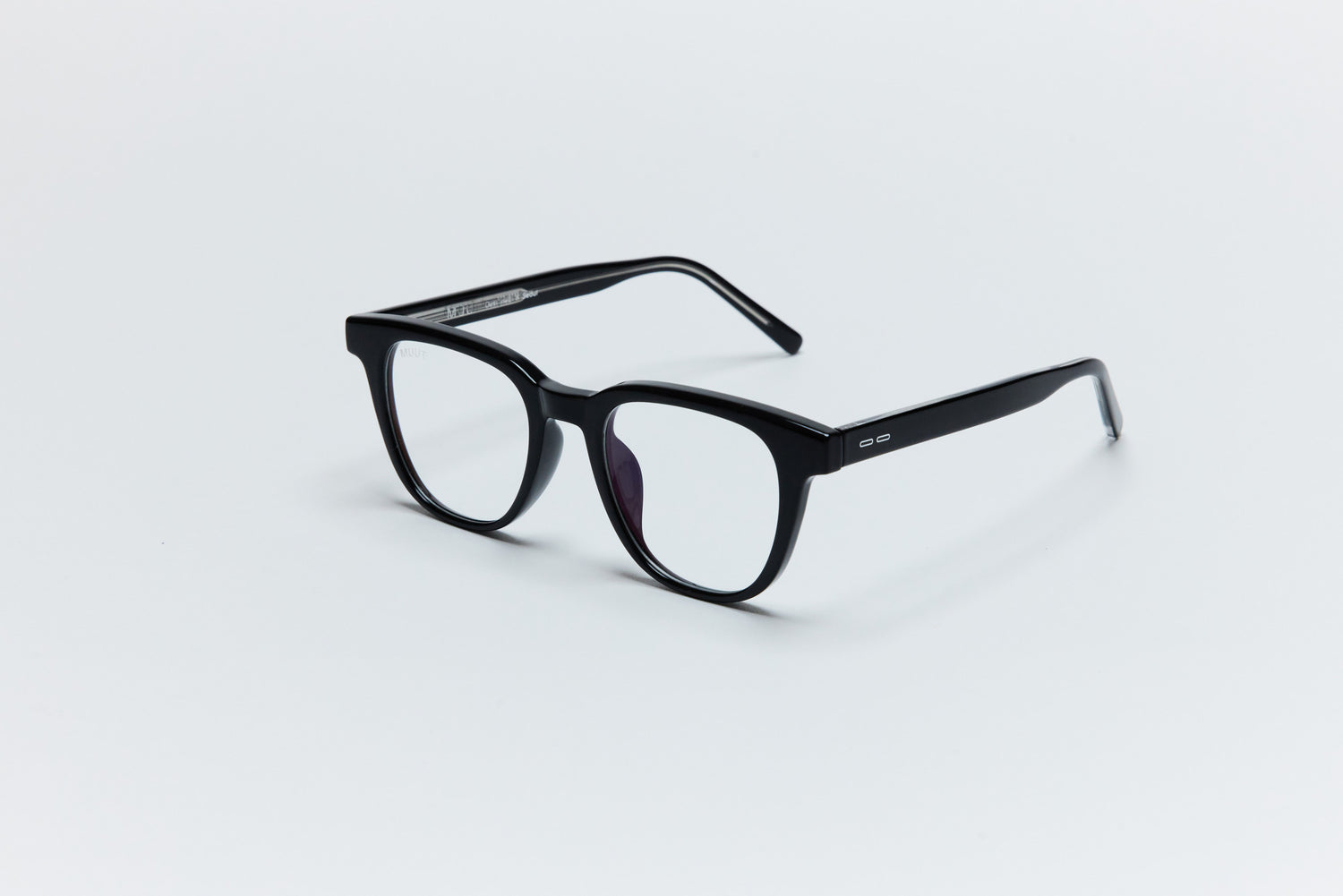 Y.LAB22
